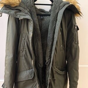 Aqua Hunter Green Women's Faux Fur Puffer Coat